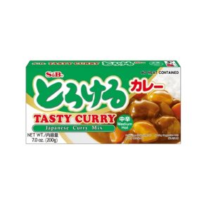 S&B Curry Roux M Hot 200g